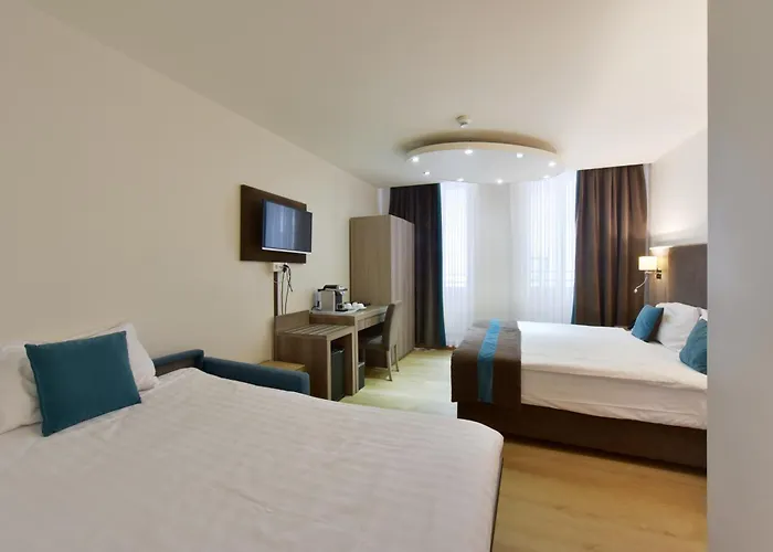 Hotel Rousseau